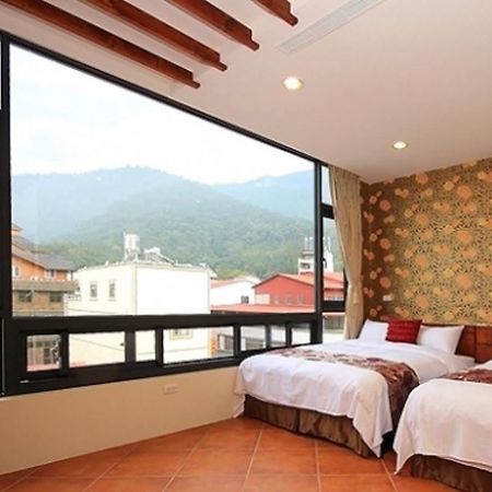 Shi Su Wan Jia Homestay I Nantou Экстерьер фото